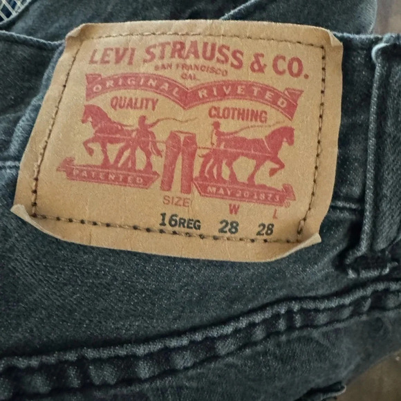 Levi’s 16 Reg 28x28 black wash jeans - Picture 4 of 6